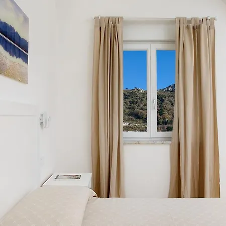 Pollio 4* Anacapri (Isola di Capri)