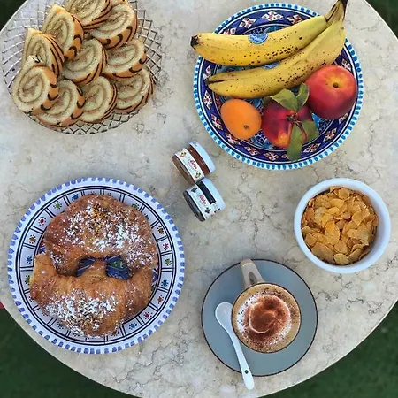 Pollio Guest house 4*